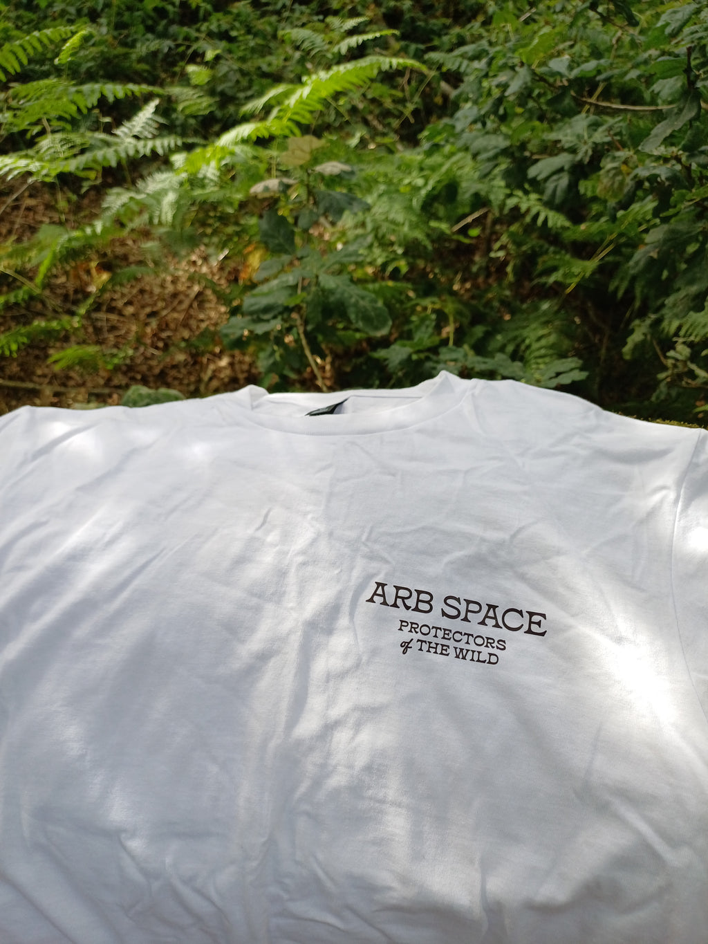 The Tree climber (White - Short Sleeve)