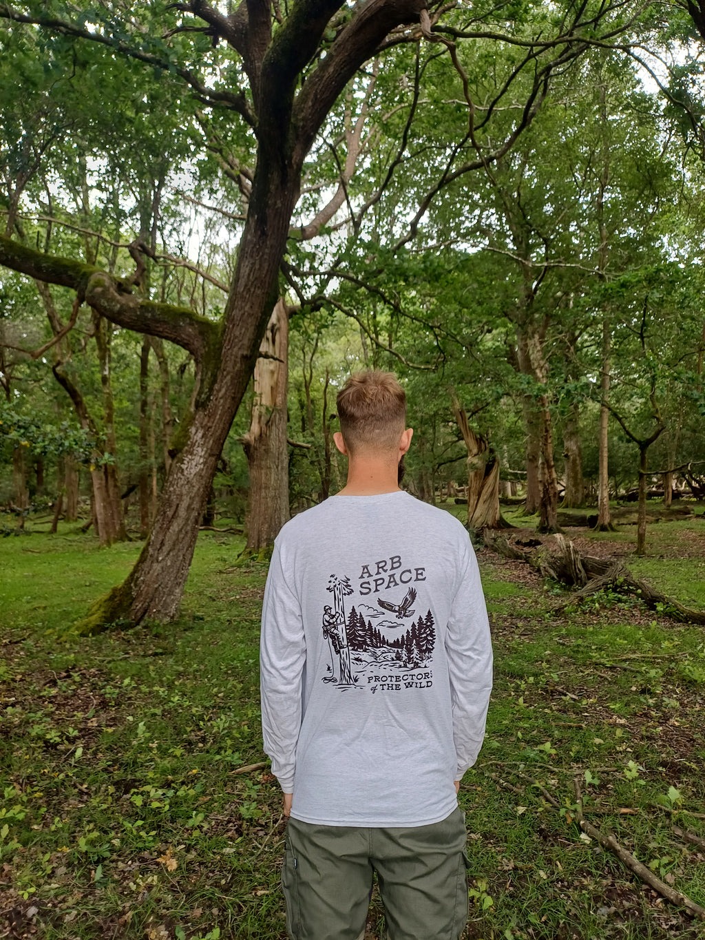The Tree Climber (Light Grey - Long)