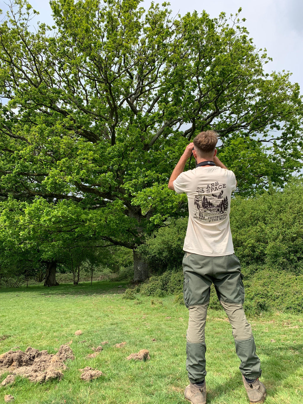 The Tree climber (Sand - Short)